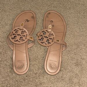 tory burch sandals !!